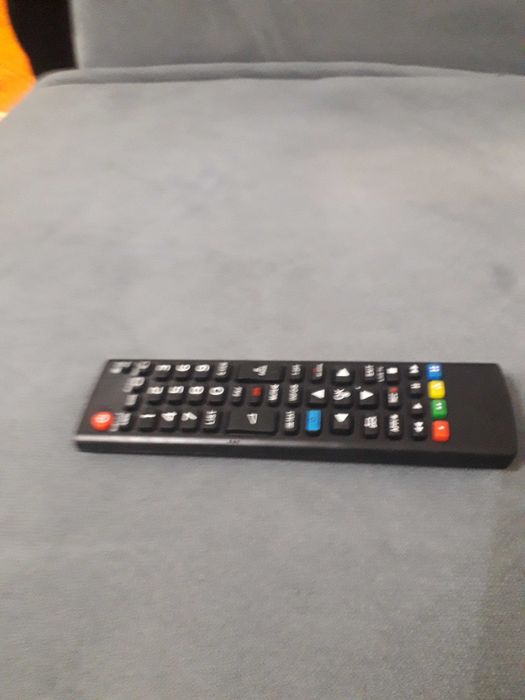 Vând o telecomanda tv led Lg smart și non smart