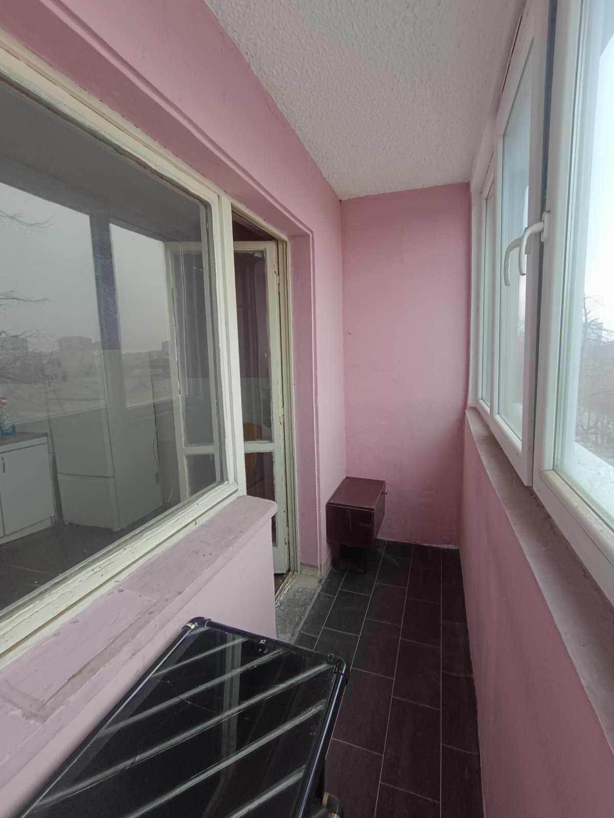 Продава 3-СТАЕН в гр. Русе, кв. Родина 2