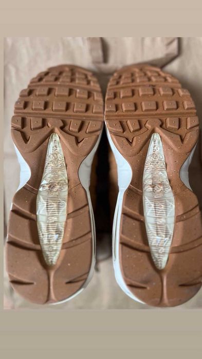 100%Оригинални NIke Air Max95 Sneakerboot-Ретро Модел в размер 42.5-43