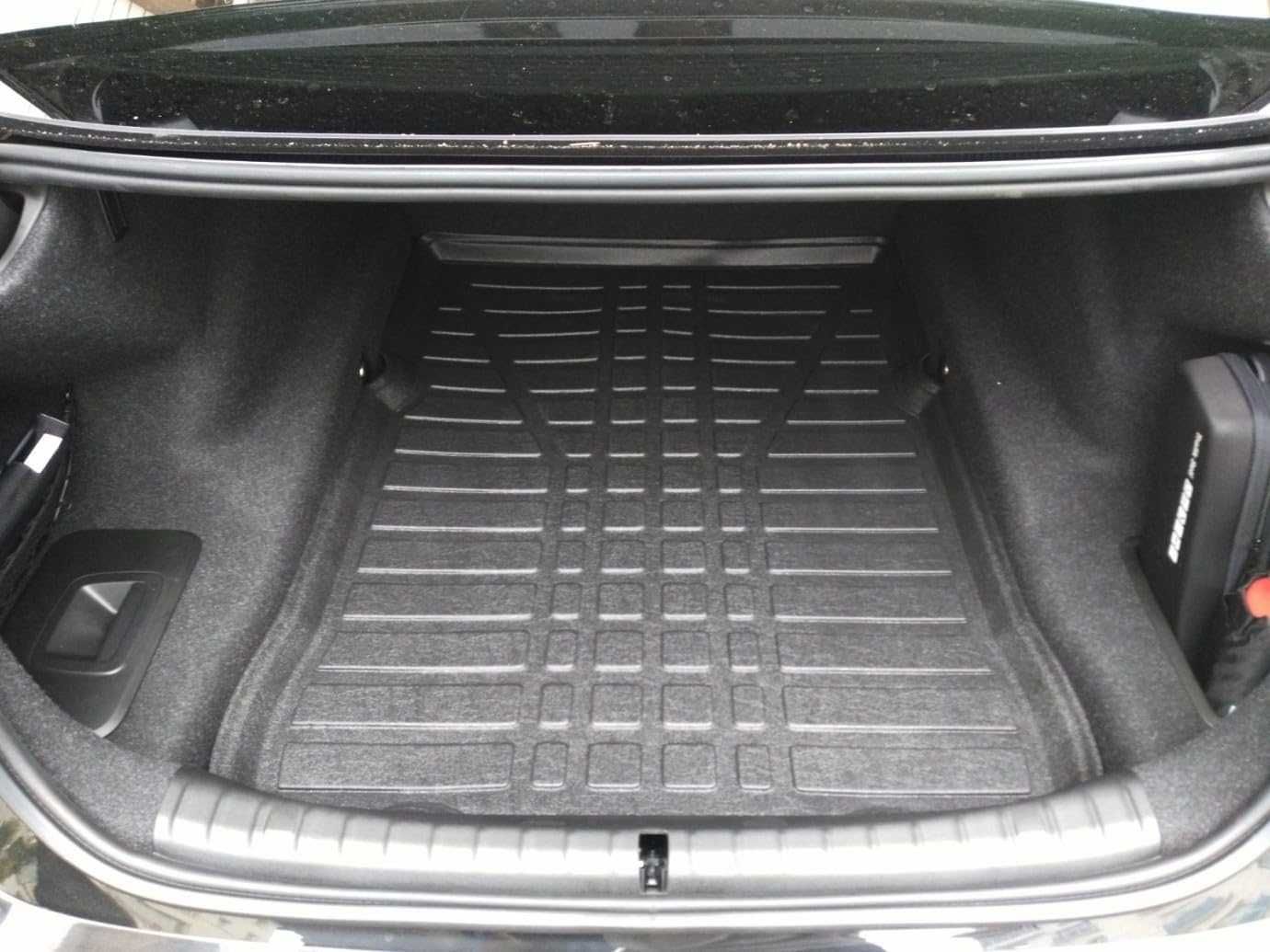 Гумена стелка с борд за багажник за SKODA Superb Шкода Суперб