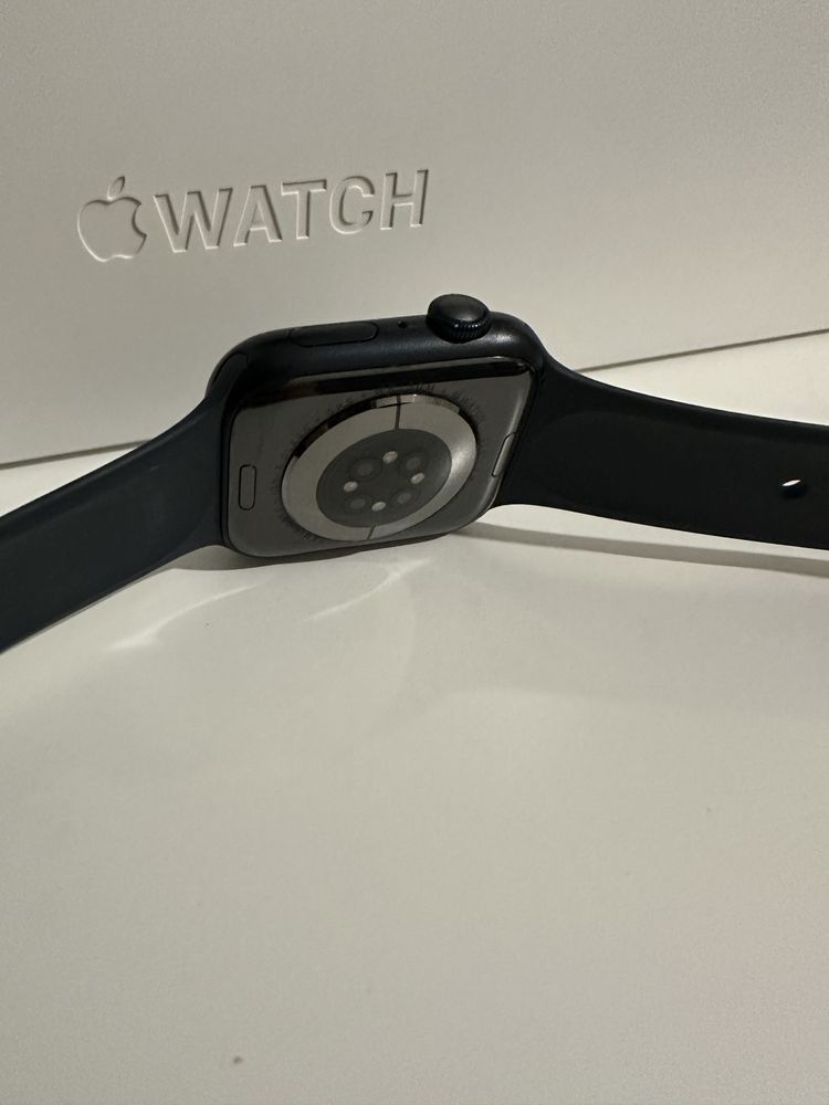 Apple Watch 8 series, 45mm