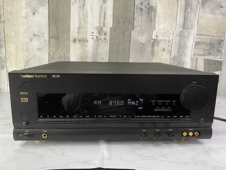 Harman Kordon AVR 300