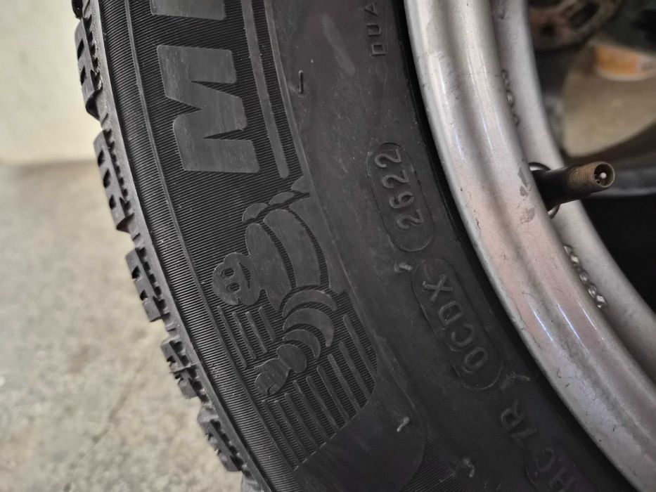 Джанти със зимни гуми Michelin Alpine 6 205/60/16 5×120 dot2622