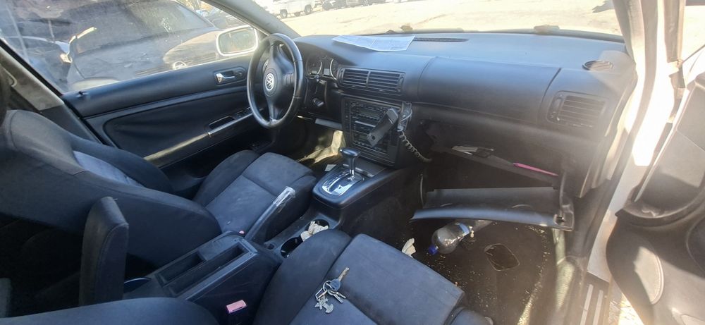 Dezmembrez Volkswagen Passat B55 1.9 D 2002