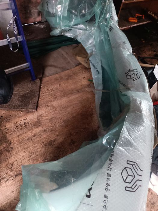 Продам задний бампер на хендай элантру 6 поколения Элантра