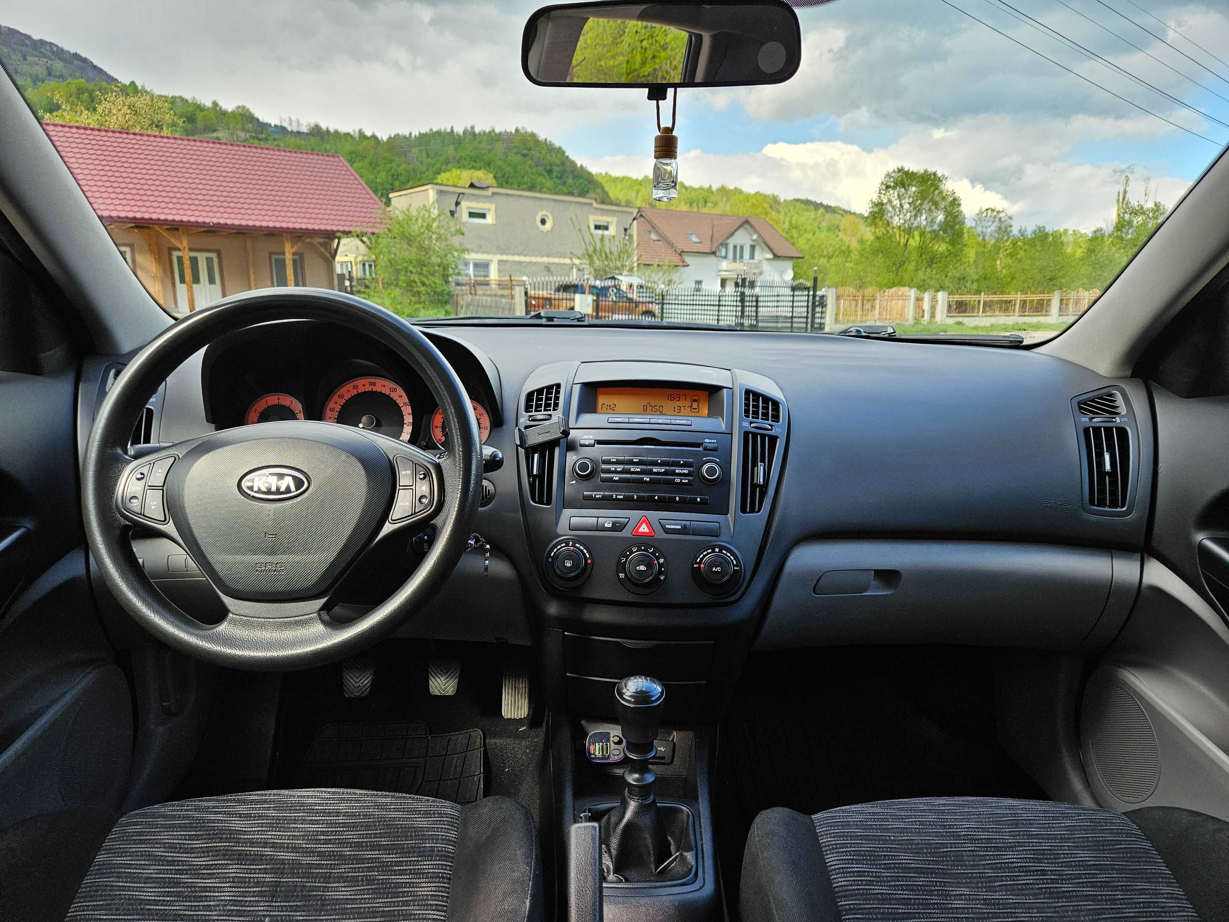 Kia Ceed 1.4 benzina + gpl