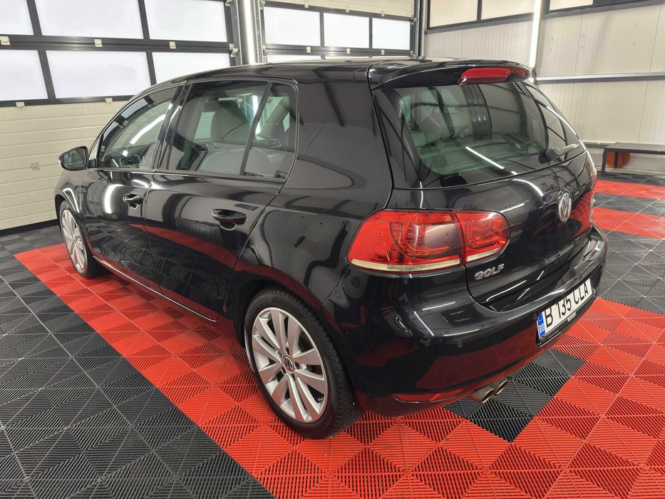 Volkswagen Golf 6 2012, faruri LED, alcantara, dublu climatronic