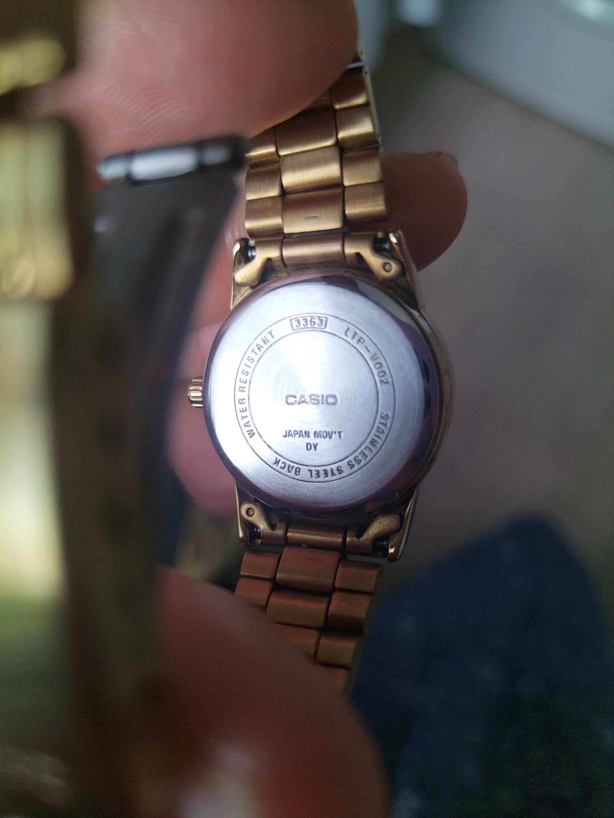 Часы CASIO сталь