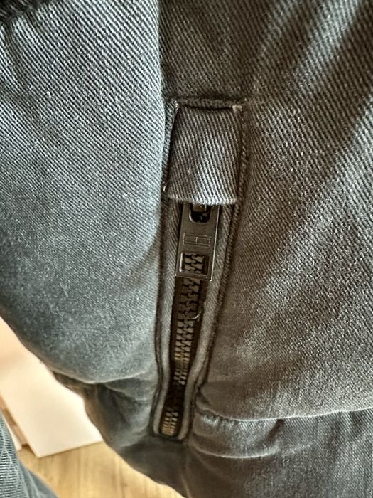 Tommy Jeans / яке