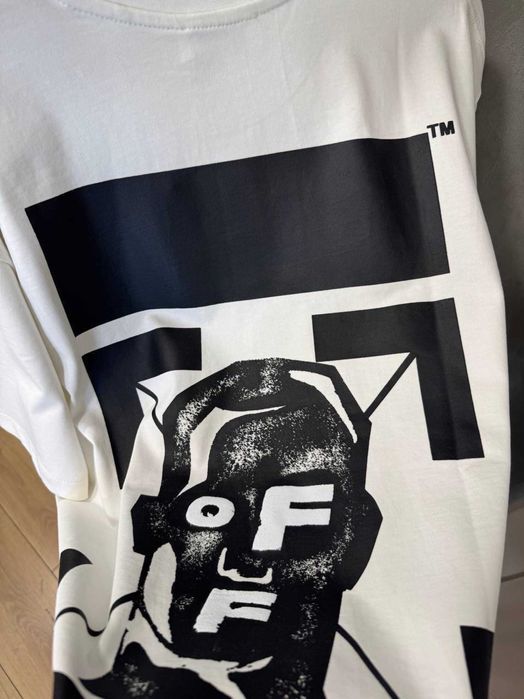 Tricou off white colectie noua