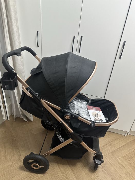 Детская коляска .