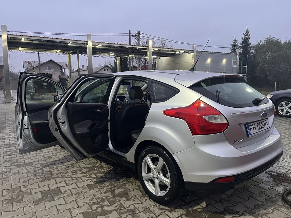 Ford Focus 2013 • 1.6 TDCi • 115 CP • Manuala • Întreținută