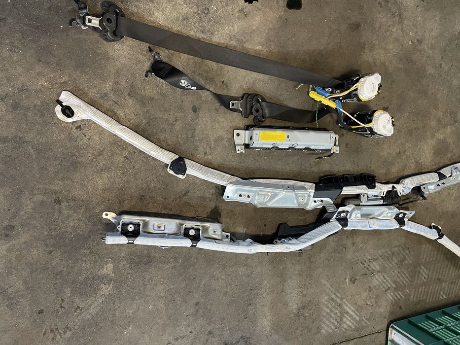 Еърбег завеса/ колани/ табло БМВ Х1, Е84 (zavesa bmw e84 x1)