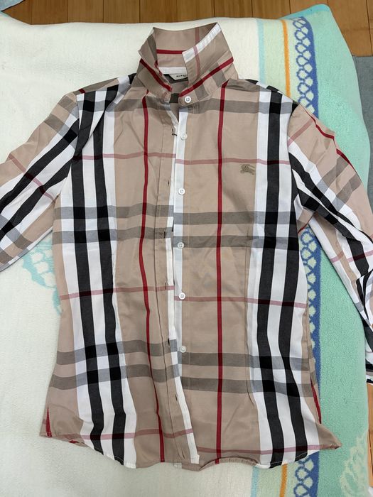 Camasa dama burberry 36, dar merge la XS