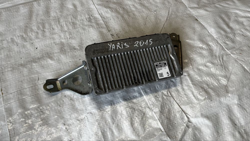 Toyota Yaris ECU компютър