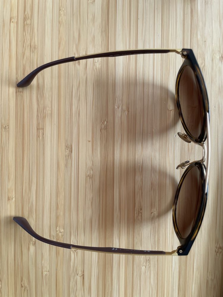 Слънчеви очила Ray Ban 4285