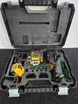 DeWalt nivelă laser cu rază verde cu linii încrucișate-DCE0896