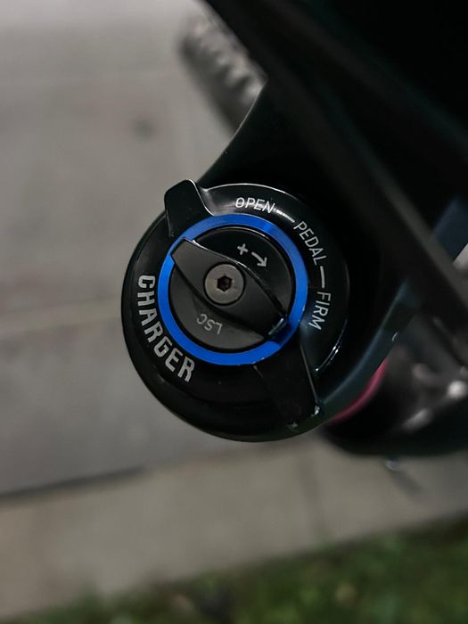 Vând specialized turbo kenevo (bicicleta electrica downhill enduro)