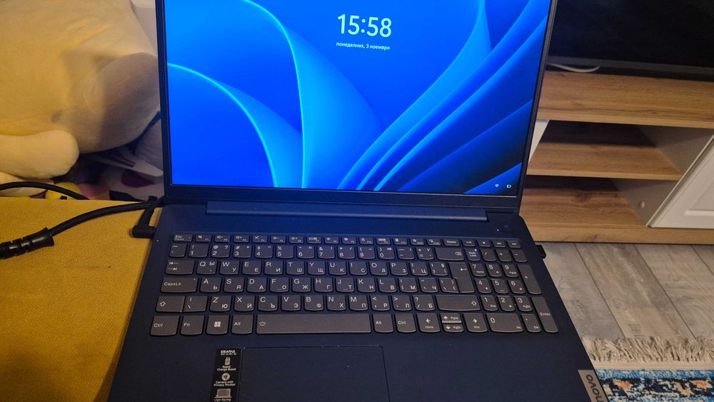 IdeaPad Slim 3 Lenovo