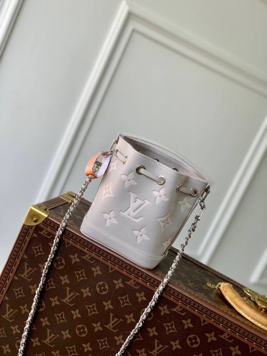 Geanta Louis Vuitton