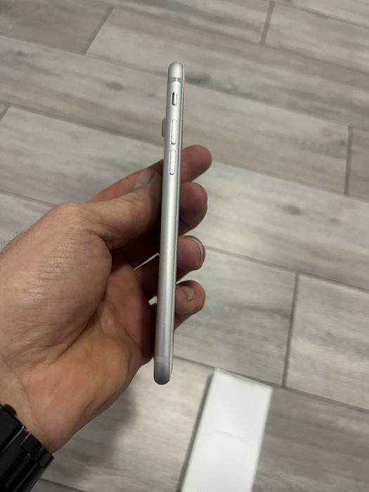 Iphone 7 батерията не му е сменяна!