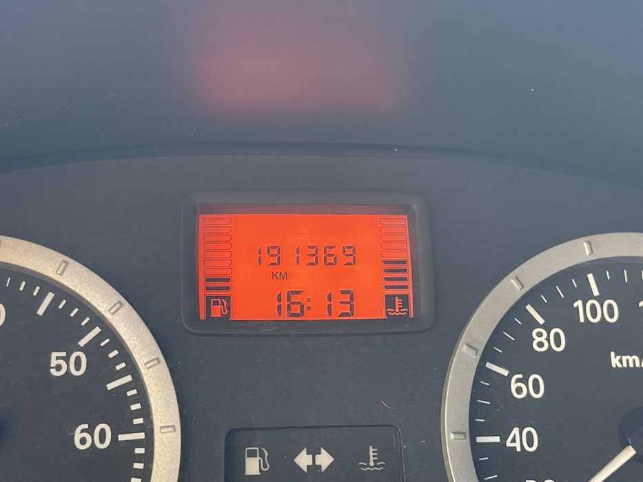 Logan 1.4 benzina AC , ambreiaj distributie schimbate