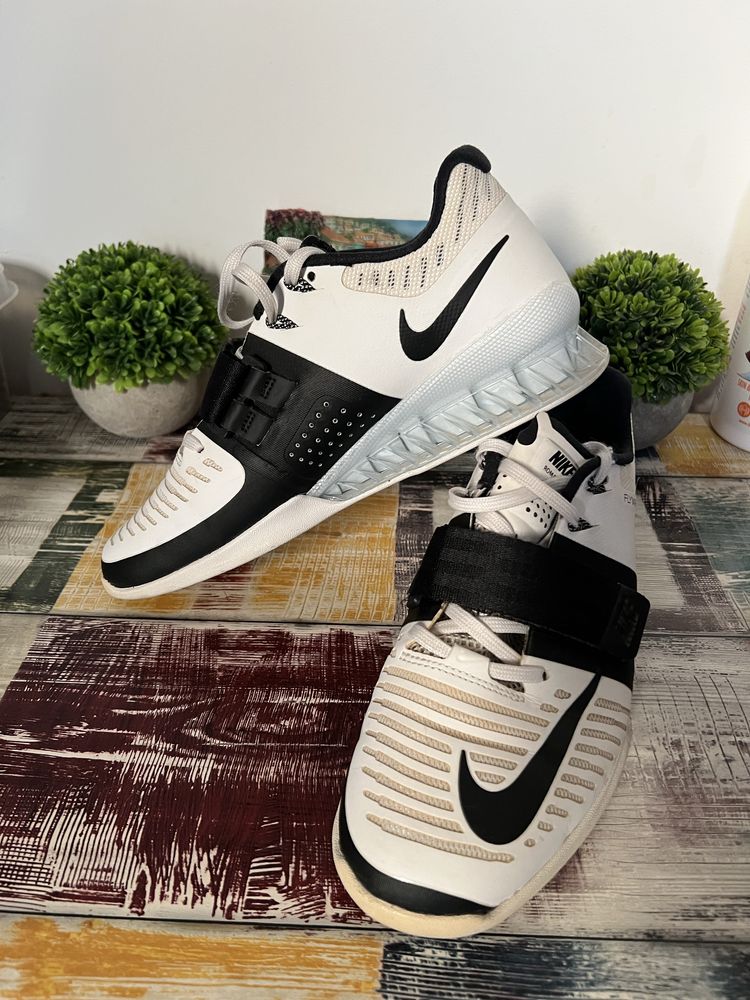 Nike Romaleos 3 marime 39