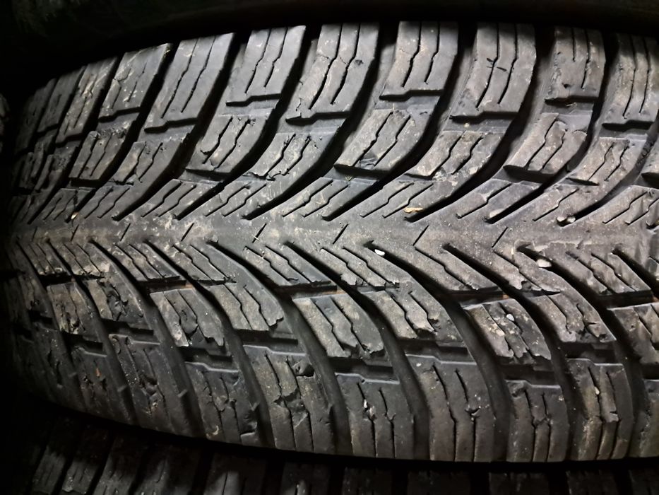 Anvelope second iarna 225 75 R16C Nokian 2022