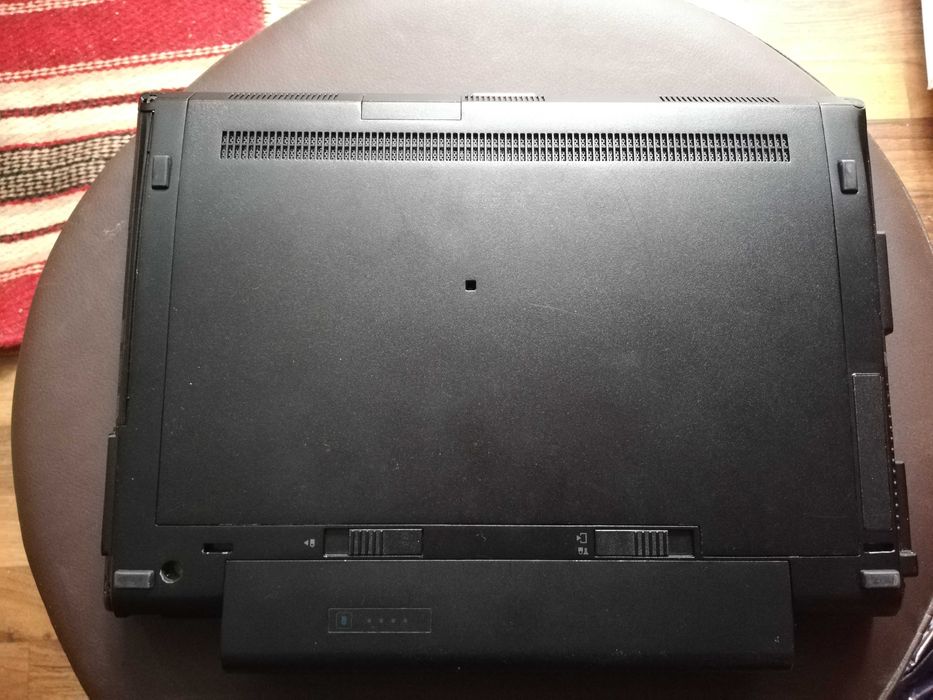 Laptop HP i7, 12GB, SSHD 500GB