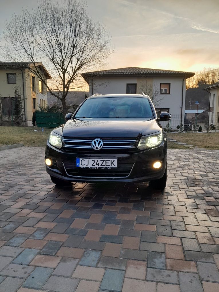 Vând Wv Tiguan 2,0 TDI 4 Motion