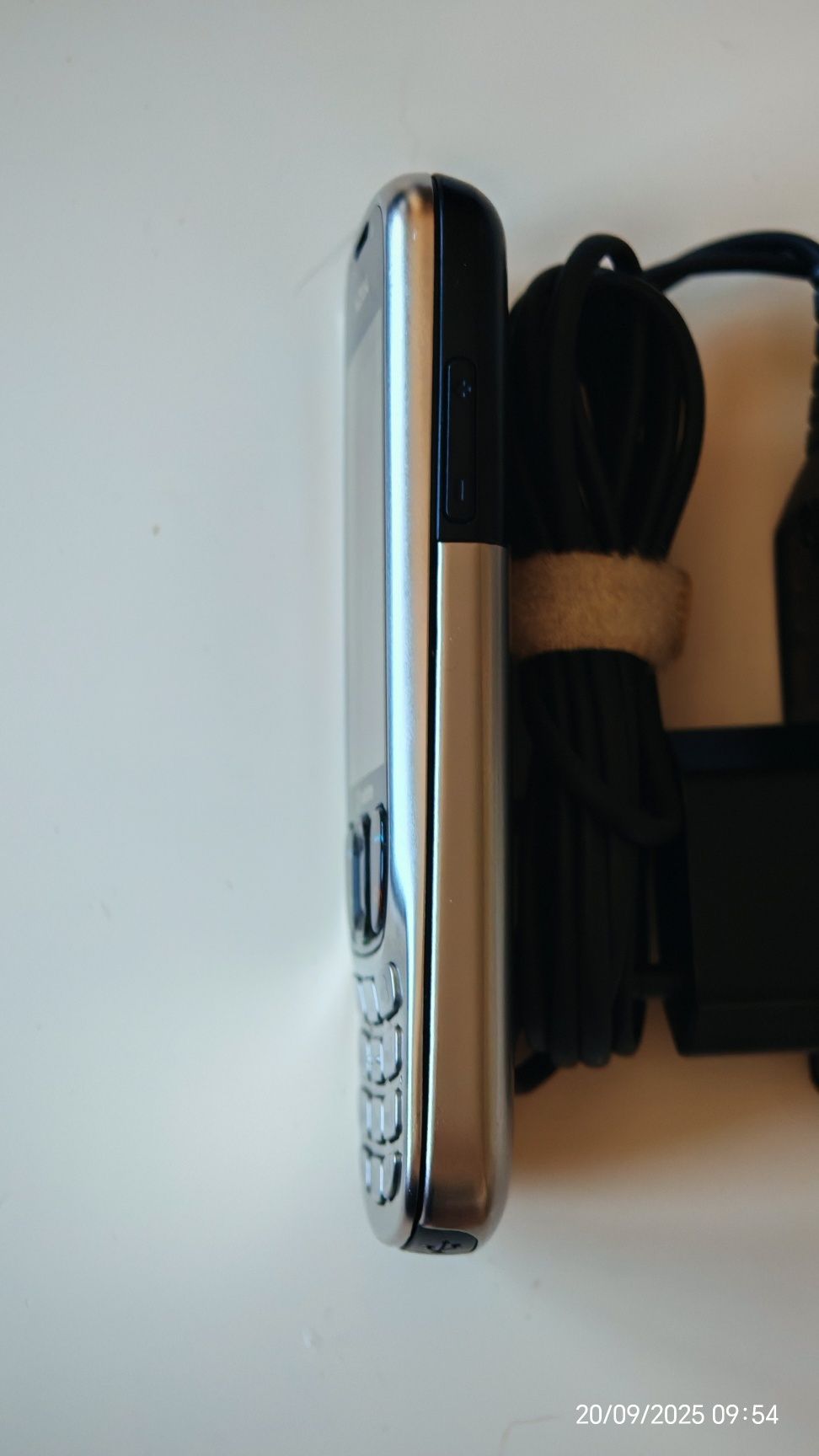 Nokia 6303c - silver edition