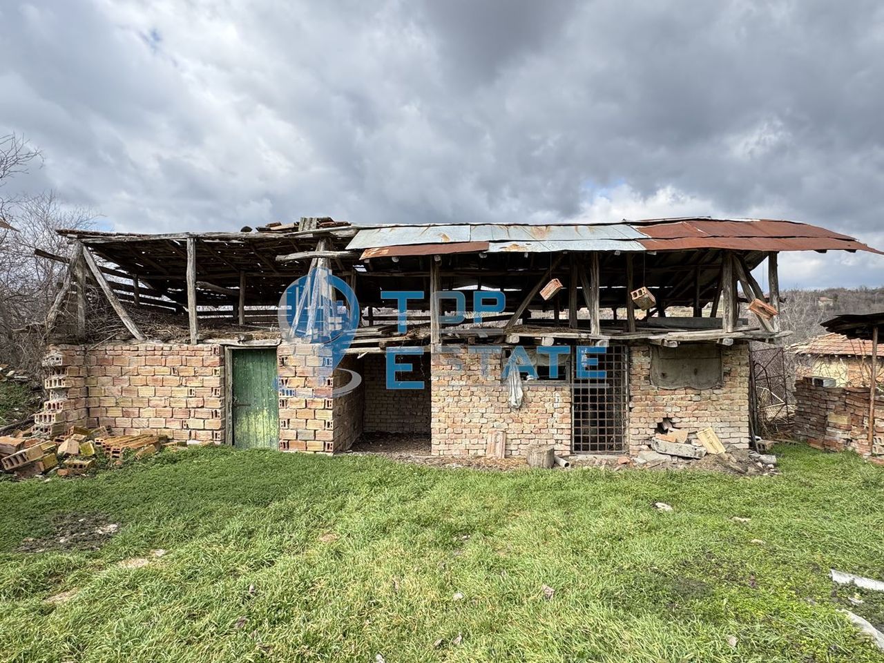 Продава се Къща в с. Ново градище, Област Велико Търново - 70 кв.м за 212 €/кв.м - Снимка #9