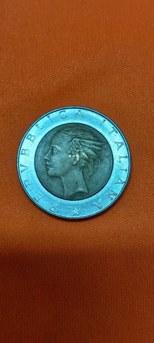 500 lire Italia anul 1986 mai multe bucăți