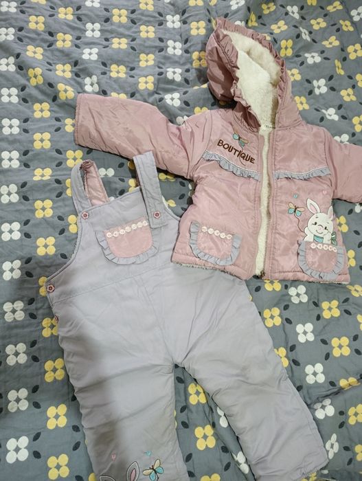 Зимний комбинезон для девочки 2-3 года