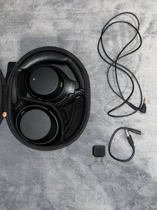 Casti Sony WH-1000XM4