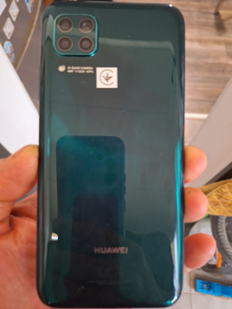 Huawei p40 lite.
