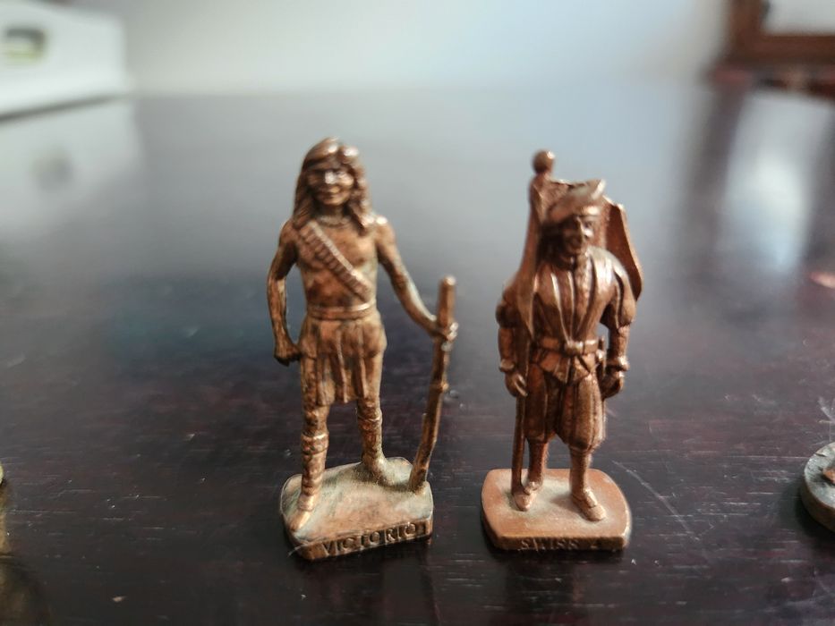 Киндер Сюрприз 13 метални фигурки от 90