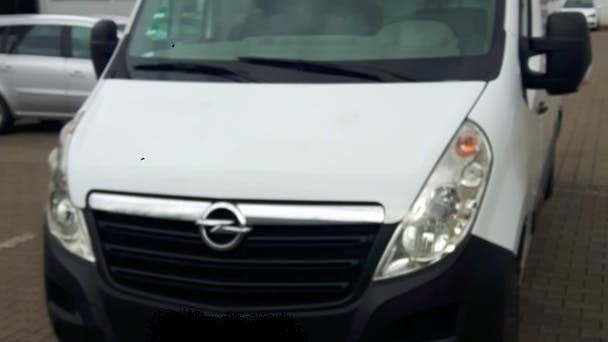 dezmembrez opel movano 2.3cdti euro5