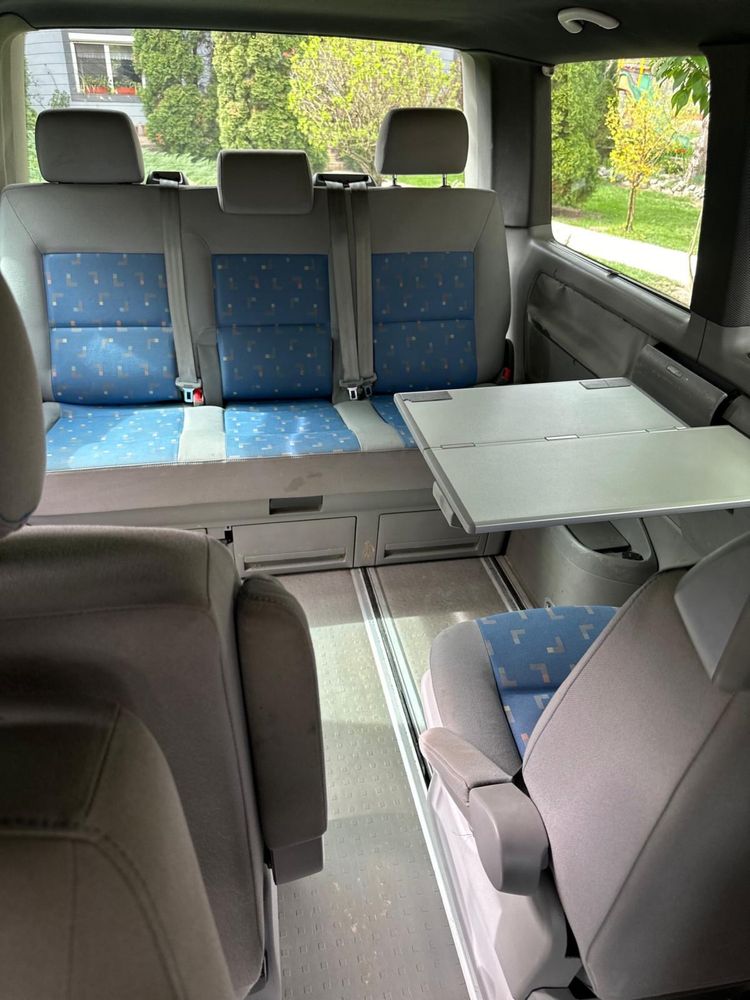 Volkswagen multivan