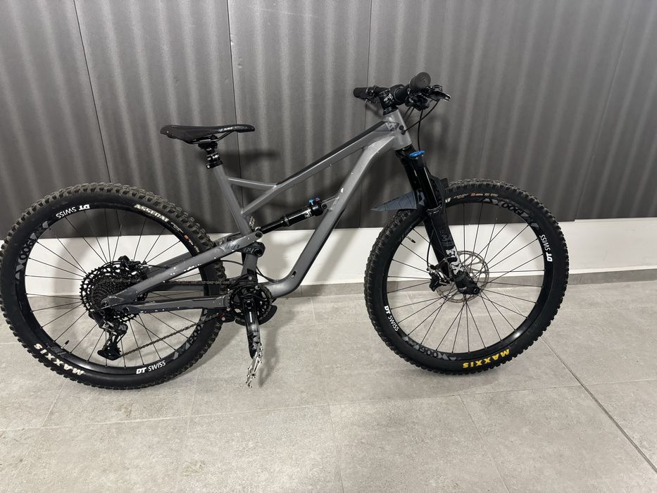 YT Jeffsy 27.5 L