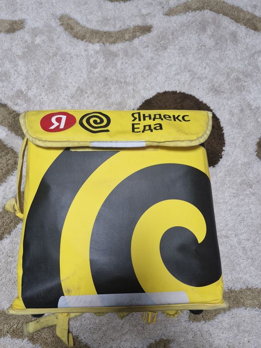 Сумка, бокс яндекс курьера