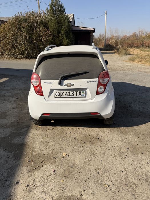 Old krelosiga pitno bor moshina bir qoʻl gneralni beramiz