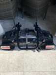 Vand suport thule pentru 2 biciclete