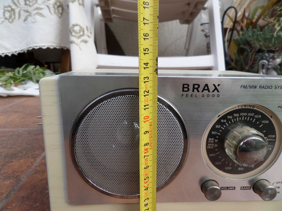 Radio de calitate,carcasa din lemn auditie super