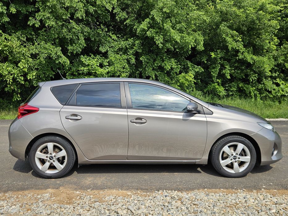Toyota Auris an 2015, 149000 km reali, 1.4d-6 viteze, Unic proprietar