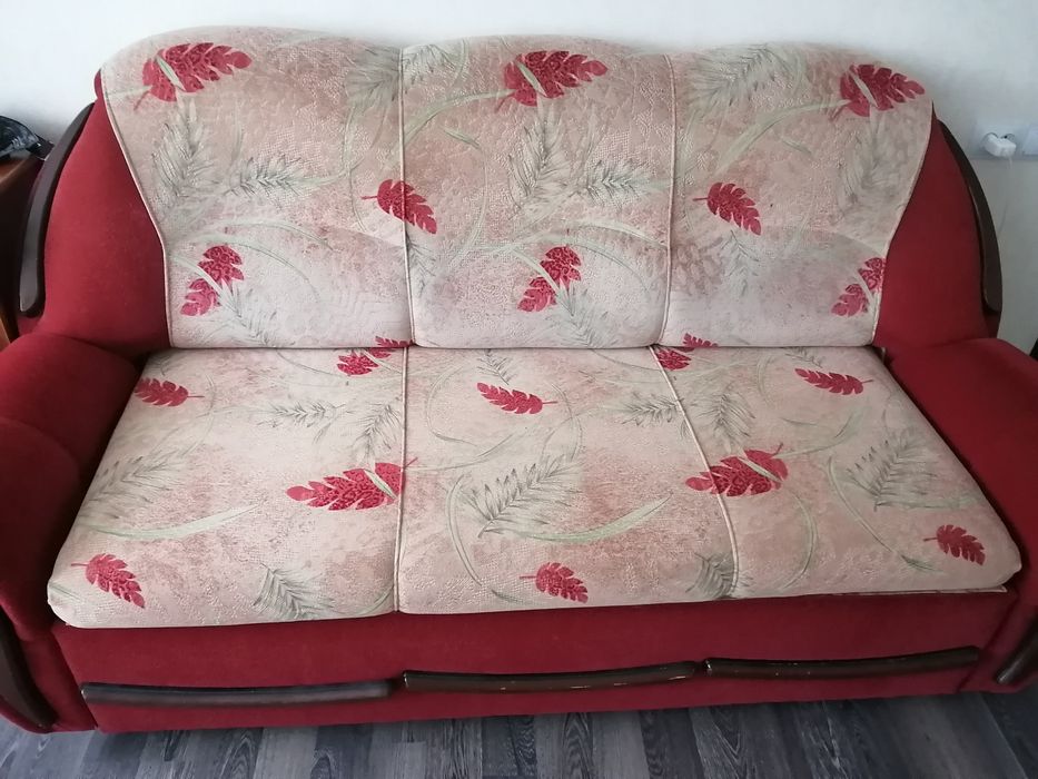 Продам мягкий уголок.