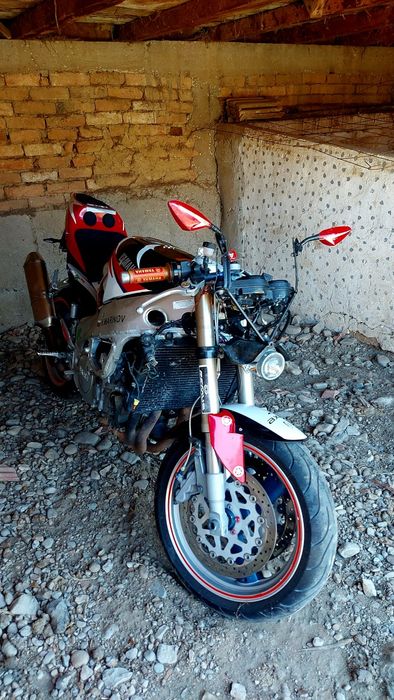 Yamaha fzr 1000 egzap