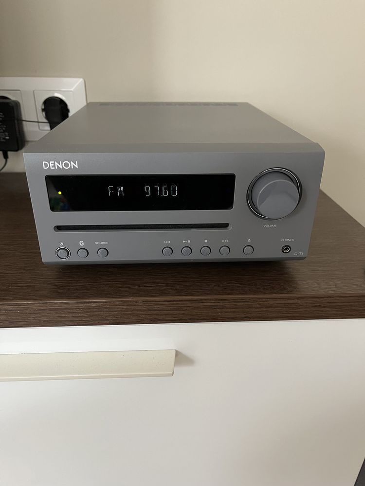 Denon D-T1 микро Hi-Fi уредба