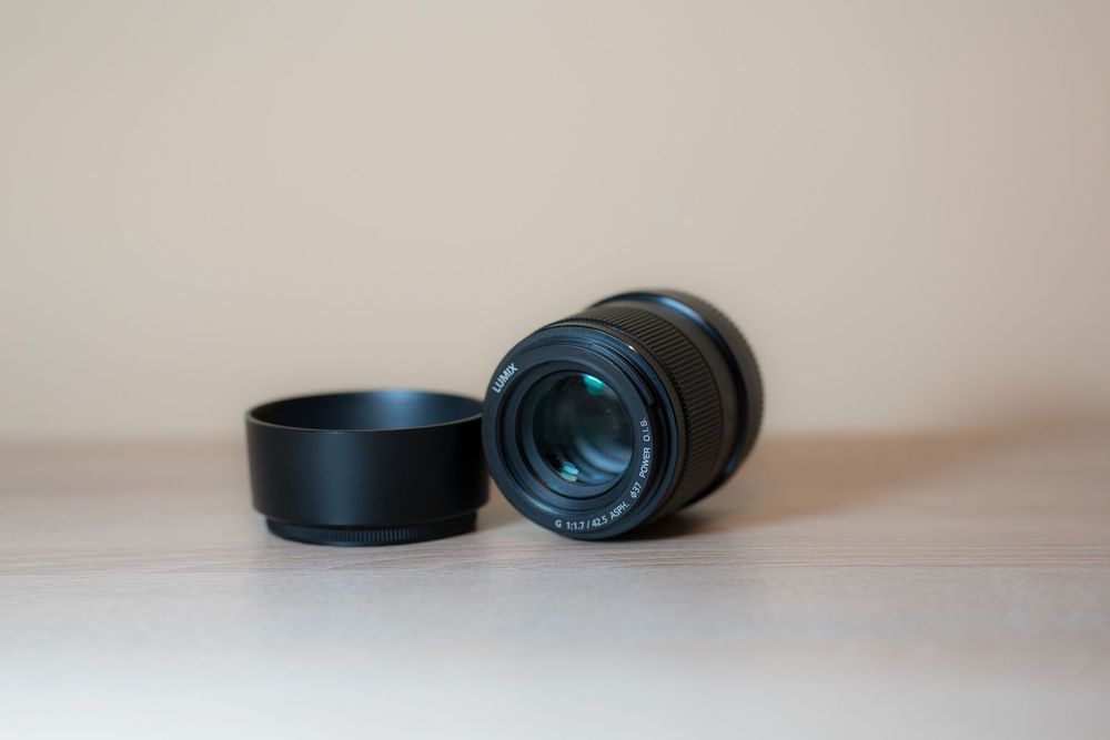 Obiectiv Panasonic 42.5mm f1.7