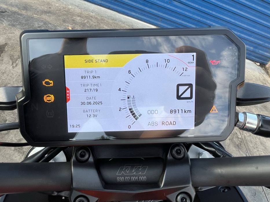 KTM Duke 390 2023